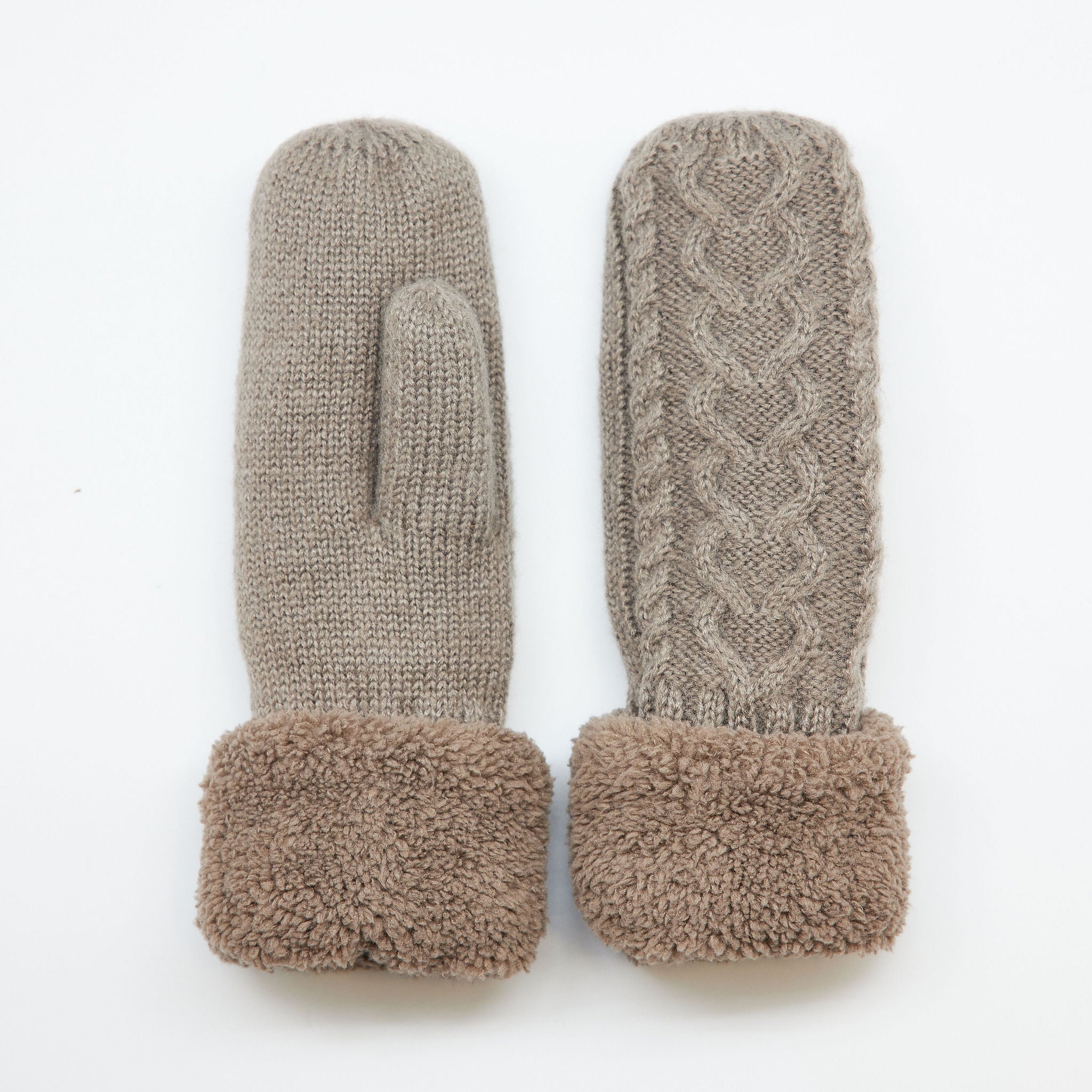 Flurry Lined Mitten in Taupe