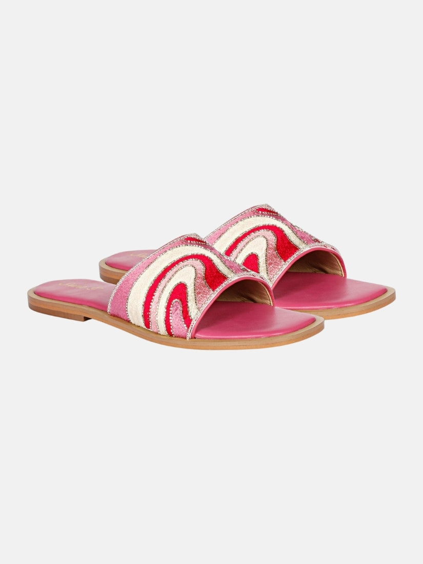 Giorgia Flat Sandals in Pink