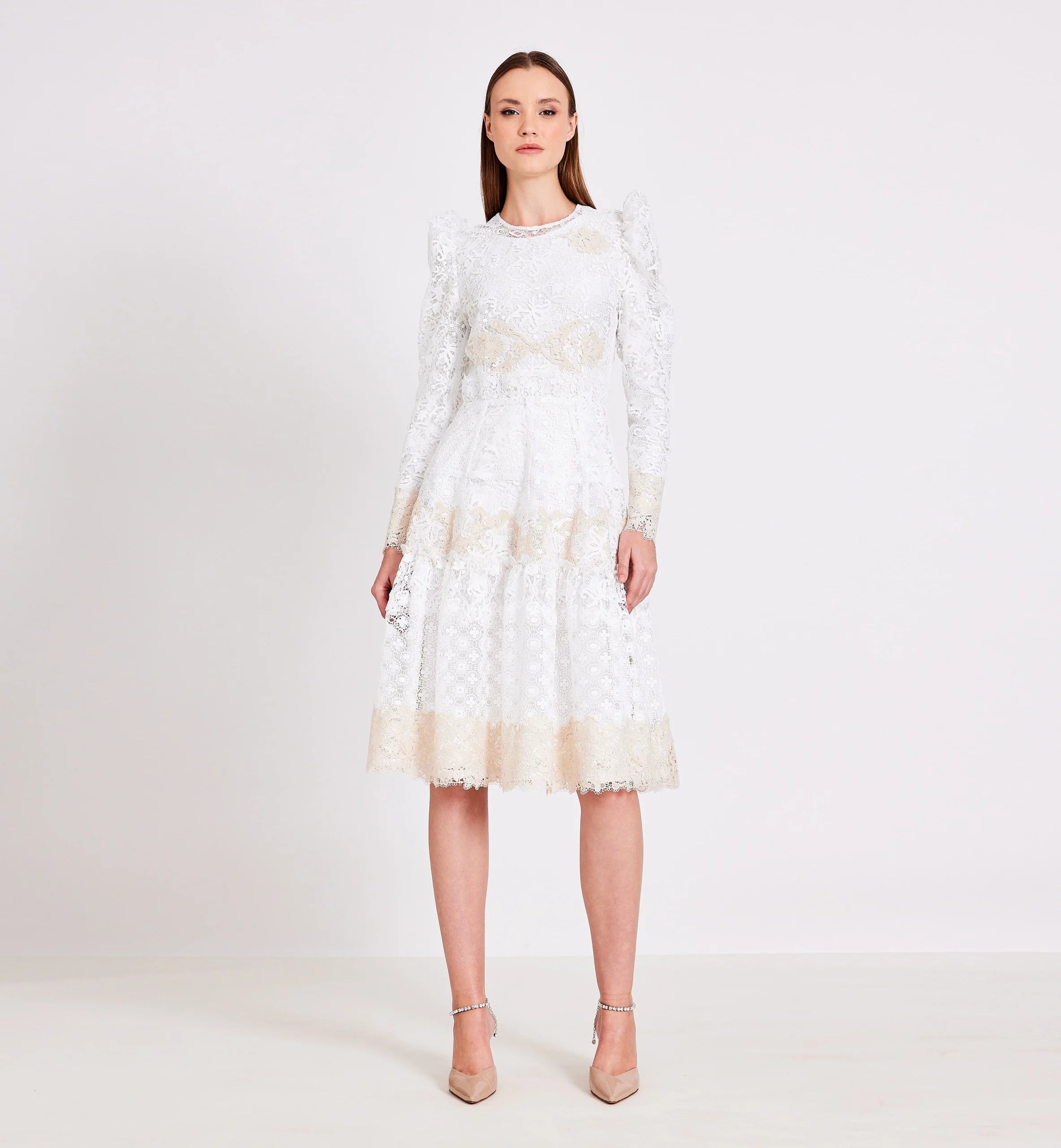Lace Dress in Biege & White