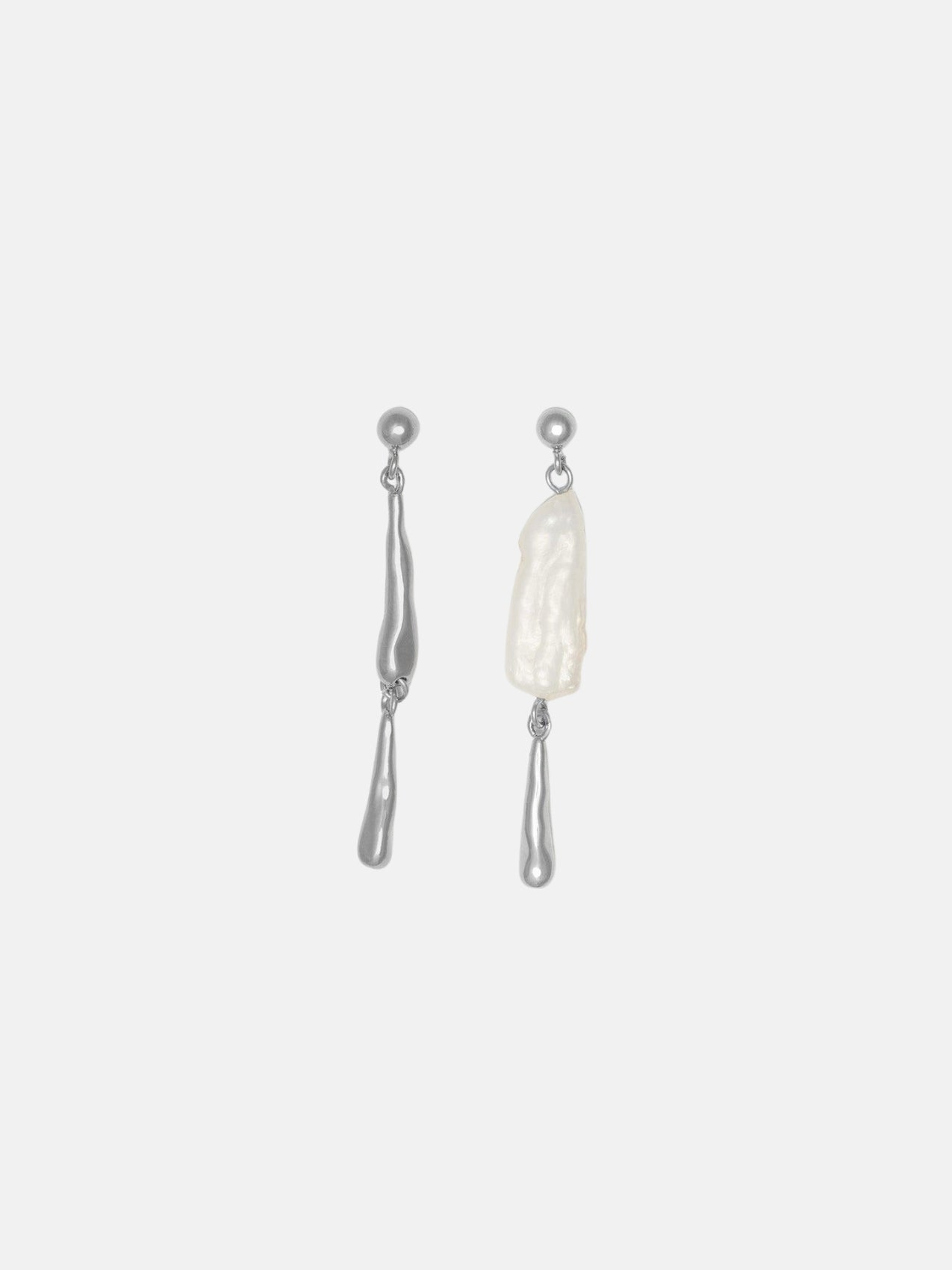 Asymmetrical Pearls Drop Earrings