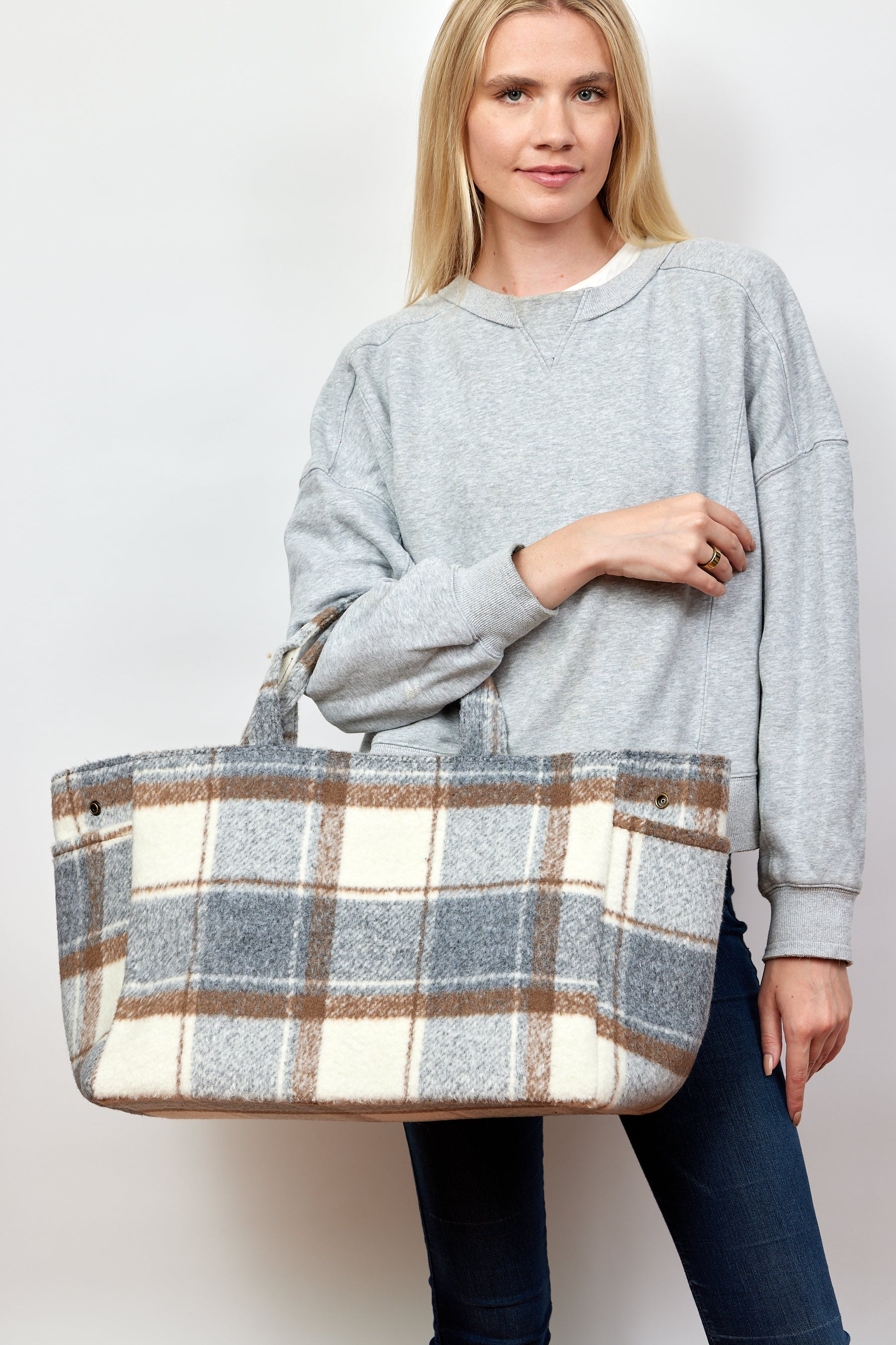 Plaid Airplane Tote Tan/Grey Combo