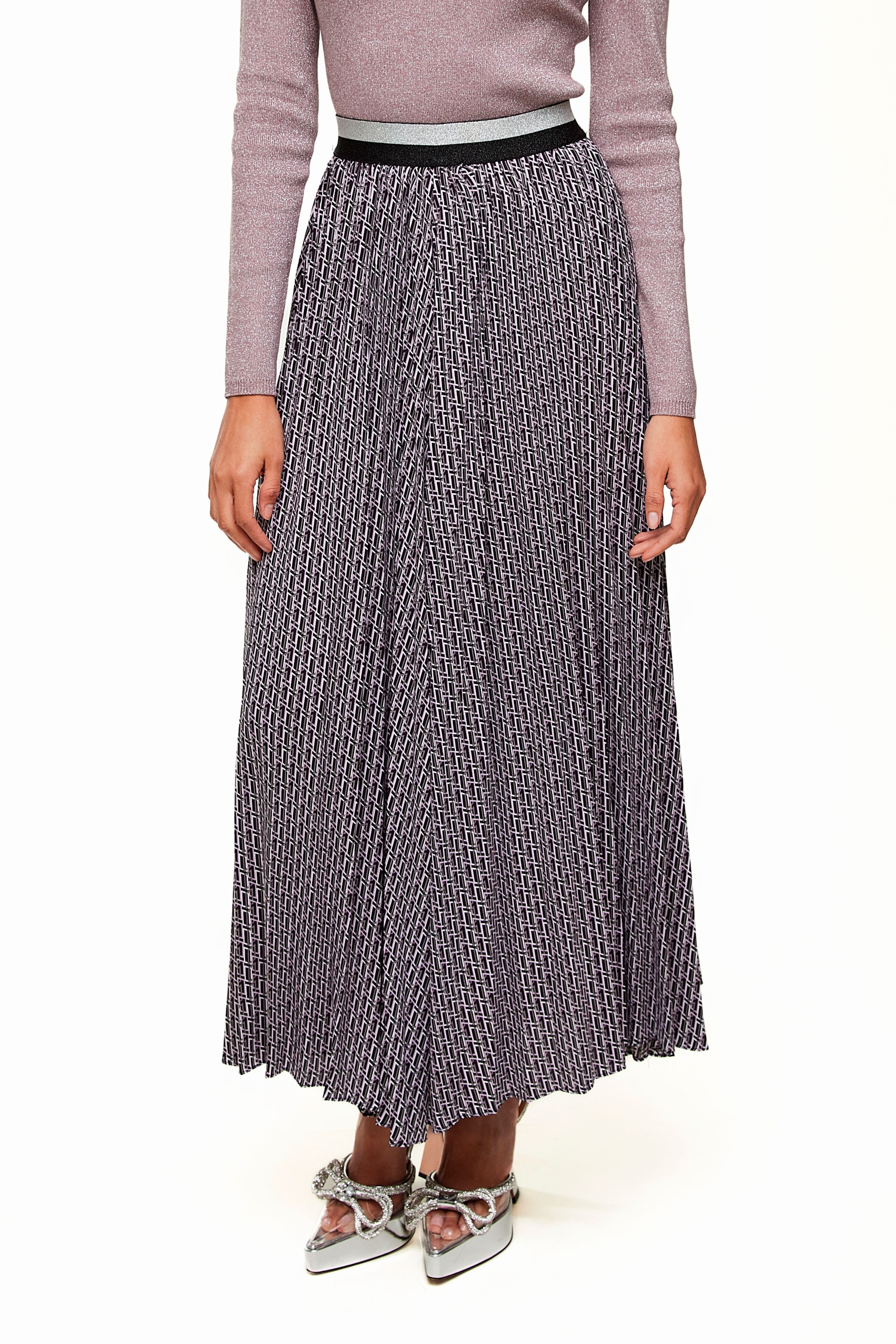 Elastic Waist Pleated Maxi Skirt