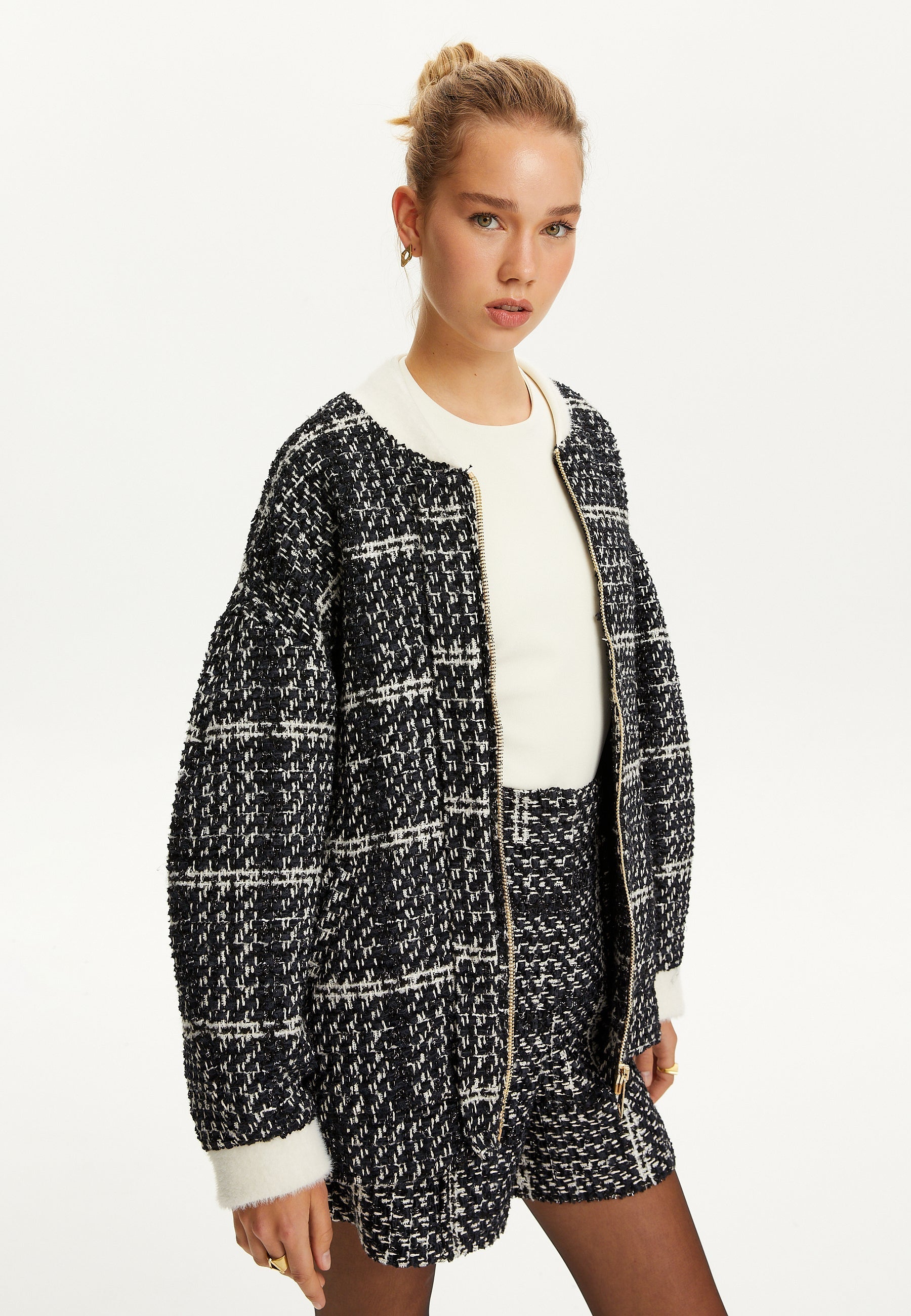 Oversized Tweed Bomber Jacket – The Reflective